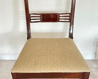 Set of 6 Dining Chairs - 2 Arm and 4 Side. Photo 1 of 4.