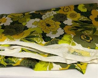 Sample of Vintage Floral Fabric. 