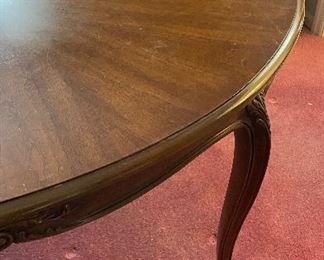 Vintage Queen Anne Style Henredon Dining Table with Three Leaves. Photo 5 of 6. 