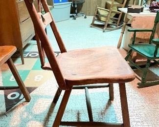 Set of Four Primitive Style Sikes Company Chairs with Diamond, Spade, Heart & Clubs Cutouts. Photo 5 of 6. 
