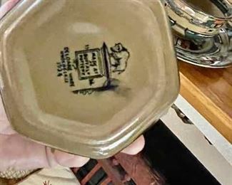 Deldare Buffalo pottery