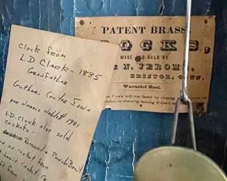 vintage mantle clock