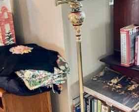 floor lamp