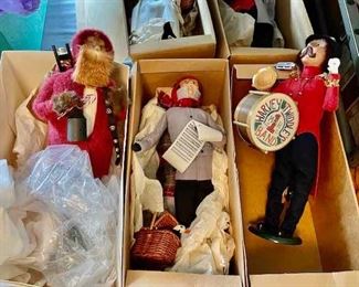 Byers choice carolers