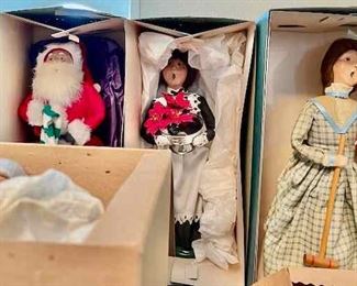 Byers choice carolers