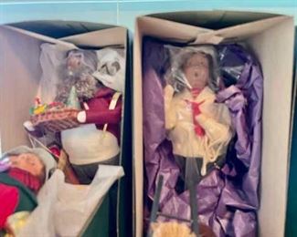 Byers choice carolers