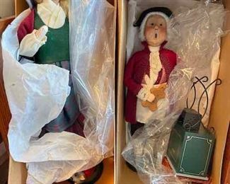 Byers choice carolers