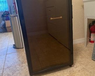 Sunbeam wine refrigerator