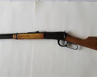 Winchester Model 94 30-30 WIN Deluxe Lever-Action Carbine