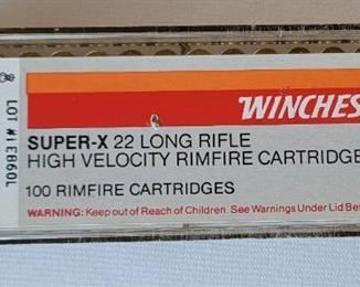 Winchester Super X, 22 Long Rifle High Velocity Rimfire Cartridge - 100 Rounds