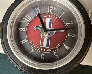 Ford Mustang Clock
