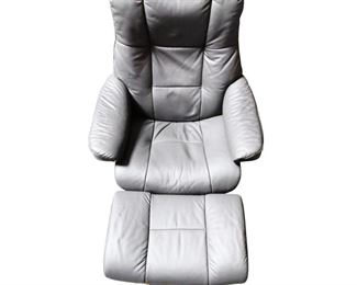 Teak Base Mayfair Classic Base Leather Recliner w/Ottoman