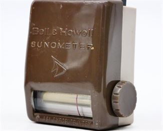 Vintage Bell & Howell One Nine 8mm Film Camera w/Sunometer
