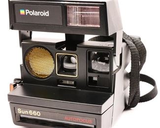 Vintage Polaroid Sun 660 Autofocus Instant Film Camera
