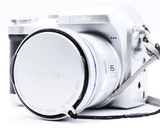 Canon PowerShot S1 IS Digital Camera
