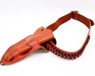 Hunter Company Leather Gunbelt and Holster

