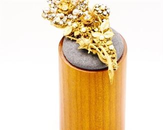 Vintage Miriam Haskell Costume Jewelry Brooch
