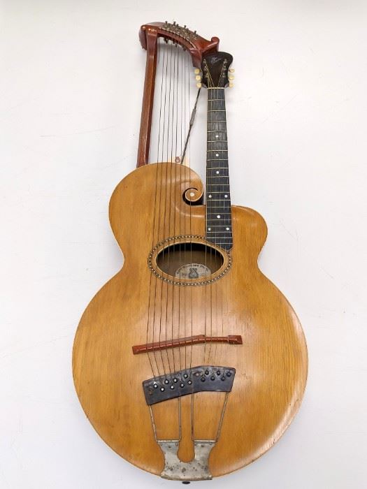 1910 Gibson Guitar 