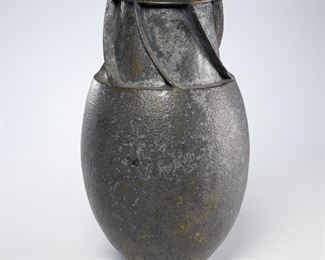 Erna Aaltonen, studio pottery vase