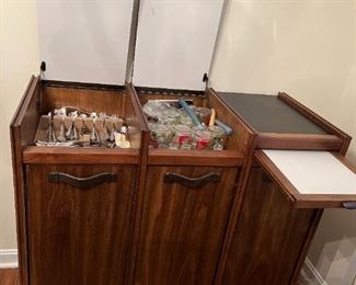 Very Cool Buffet/Server