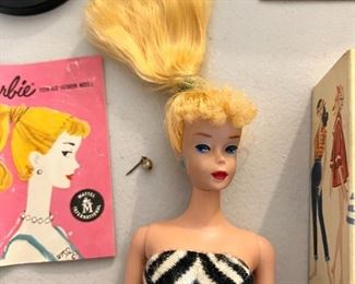 1959 Barbie - Box - Accessories