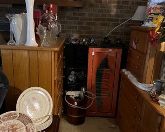 Bed Room Dresser, Mirror, Chest of Drawers, Night Stand