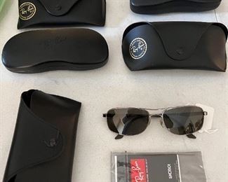 Ray Ban Sun Glasses & Cases