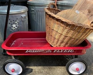 Radio flyer wagon