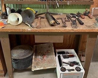 Work bench