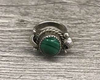 Sterling silver western green malachite stone size 5.5 6.13 grams $60