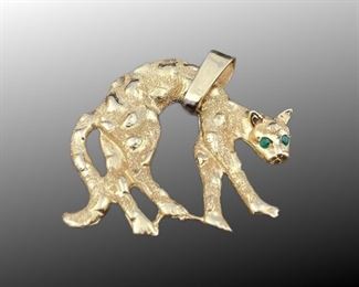 14K LARGE CAT PENDANT 8.20 GRAMS