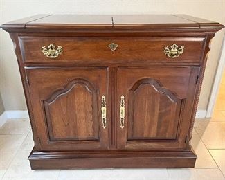 Pennsylvania House Cherry Flip Top Side Server-on wheels $200