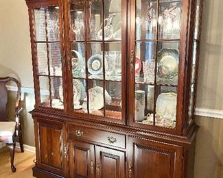 Pennsylvania House cherry lighted china cabinet with glass shelves and silverware drawer $200