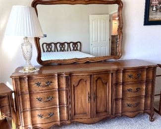 White Furniture Dresser with Mirror $550