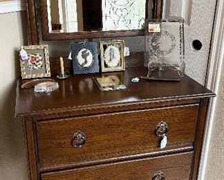 Very Nice Antique Vanity with Tilt Mirror