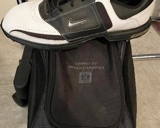 Nike Golf Shoes with Carry Bag and Cleat Replacements - Size 10ish