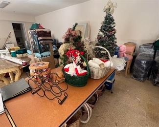 9' Artificial Christmas Tree