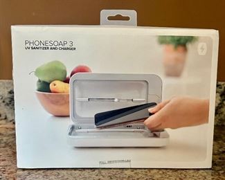 Phonesoap 3 UV Sanitizer & Charger
