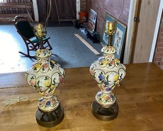 PAIR VINGE CAPO DI MONTE LAMPS