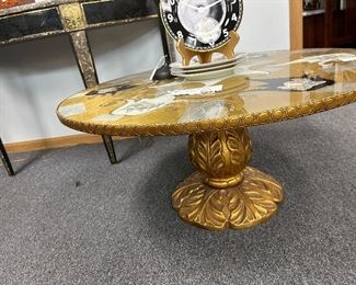 Italian Hollwood Regency Rare Coffee Table with Cherubs Medallions, gold guilt and silver.