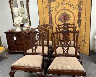 Chippendale vintage claw ft. set of 6 dining room chairs