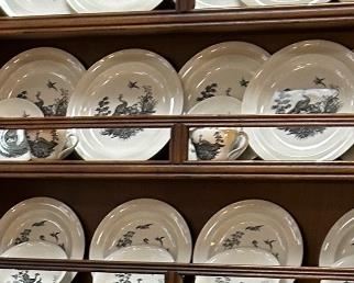 Large set of vintage Wedgewood, in white and black peacocks