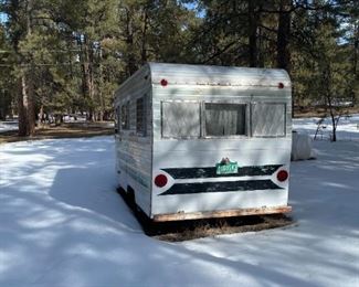60's Redwing Camper. Needs total remodel. Body in pretty good shape. Lost title.
