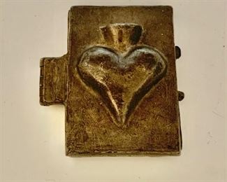 Heart mold