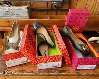 Tory Burch shoes size 7 New in box 