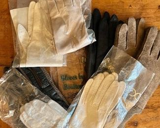 Vintage gloves 