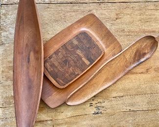 Wood hand crafted trays , Dansk, Acacia wood JV Garcia 
