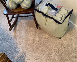 $30 King size bedding with throw pillows. 