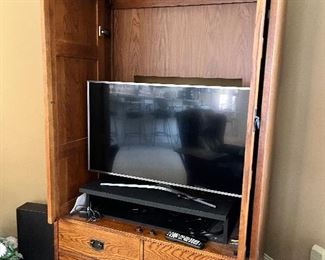 Tv unit with tv