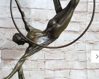 Bronze Cirque de Soliel